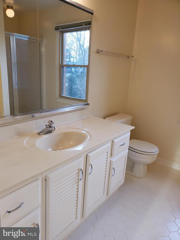 Building Photo - 15322 Manor Village Ln