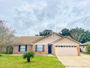 Building Photo - 11580 Coral Ridge Ave
