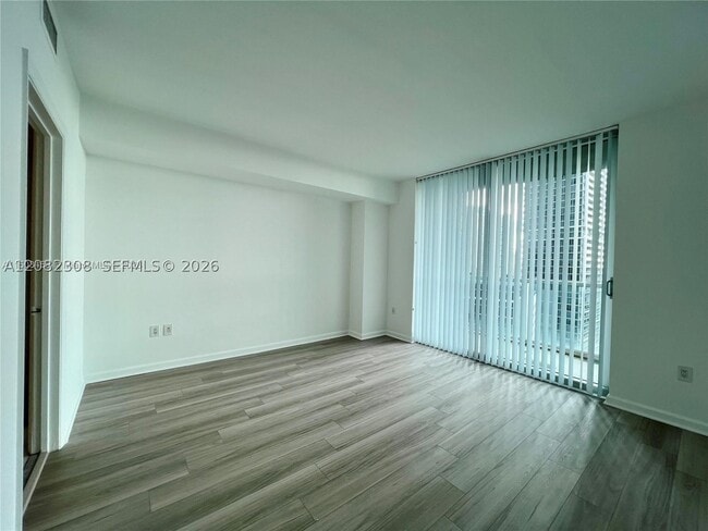 Building Photo - 500 Brickell Ave