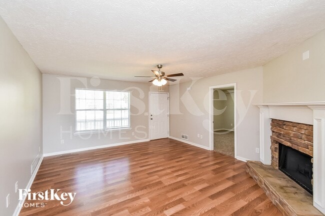 Foto del edificio - 117 Faithful Dr