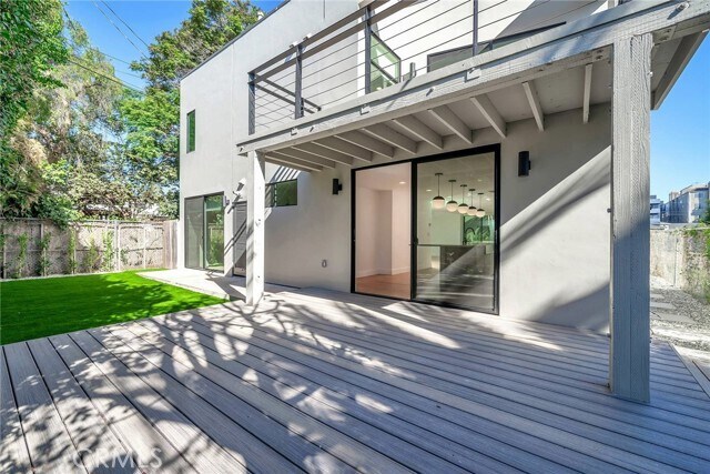 Foto del edificio - 1531 Wellesley Ave