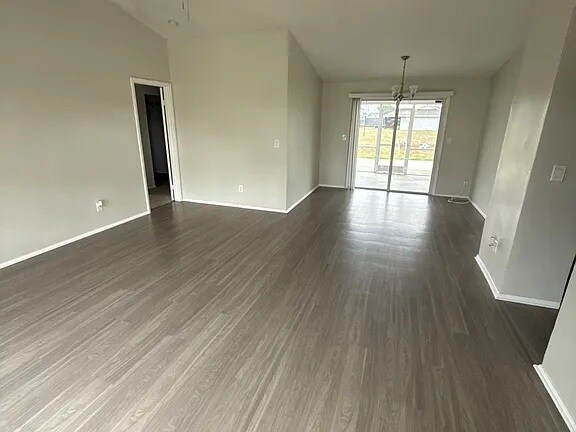 Foto del edificio - 3024 SW 8th Pl