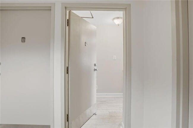 Photo - 2285 Peachtree Rd NE Apartment