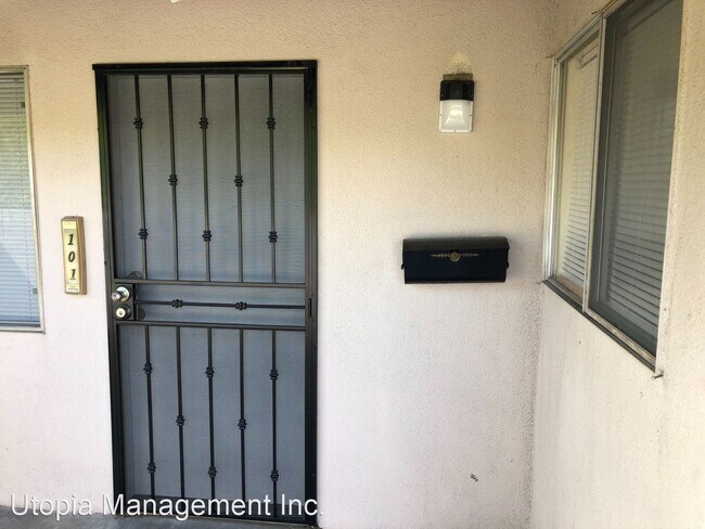 Building Photo - 2 br, 2 bath House - 10743 Magnolia Ave #101