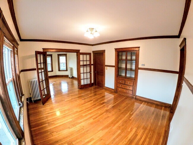 Foto del edificio - 298 Chestnut Ave