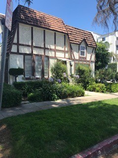 Foto del edificio - 4323 Van Nuys Blvd