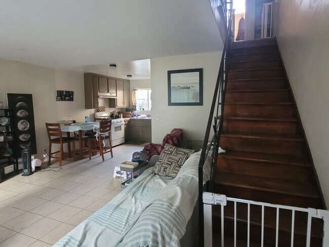 Foto del edificio - 6323 Haviland Ave