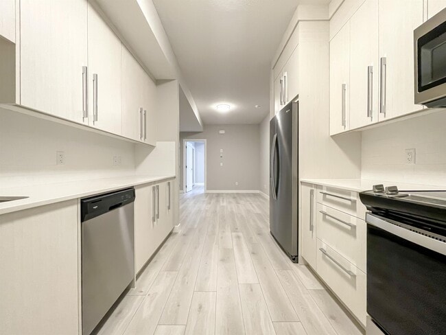 Building Photo - 29 Creekstone Dr SW
