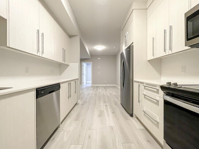 Photo du bâtiment - 29 Creekstone Dr SW