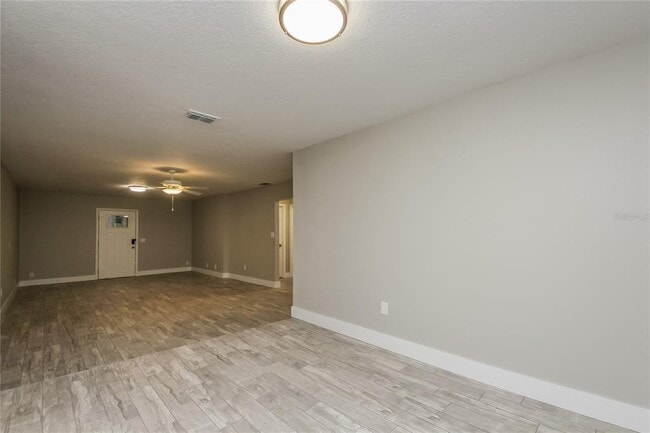 Building Photo - 1805 Simonton Ave