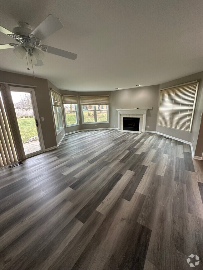 Apartments For Rent in Lincolnshire, IL 5 Rentals