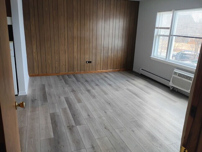 Foto del edificio - 9110-9131 31st St