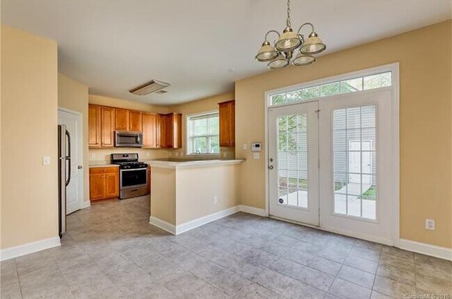 Foto del edificio - 11701 Windy Mist Way