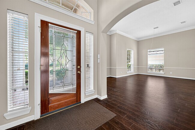 Foto del edificio - 11011 Newport Bridge Ln