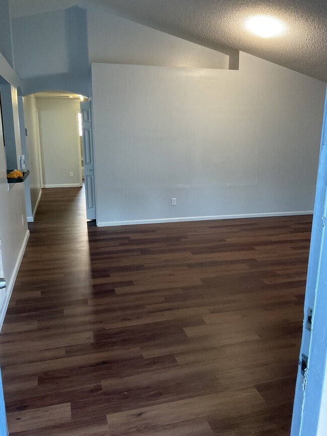 Foto del edificio - 4912 Aventura Blvd