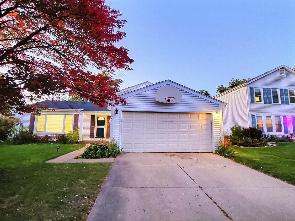 Foto principal - 540 Caren Dr