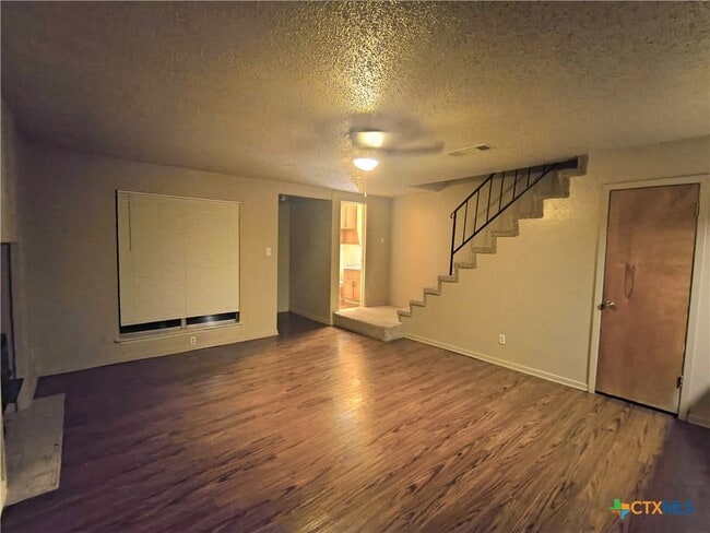 Foto del edificio - 1108 Covey Ln