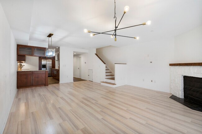 Sala de estar - 3 Whitman Ct