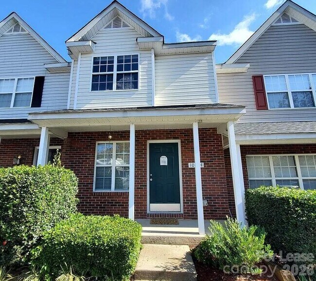 Building Photo - 10034 Pergola View Ct