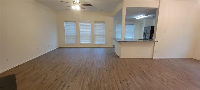Building Photo - 9012 Nightingale Dr