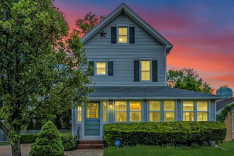 Building Photo - 560 Prospect Ave