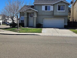 Building Photo - 1594 Lankershire Dr
