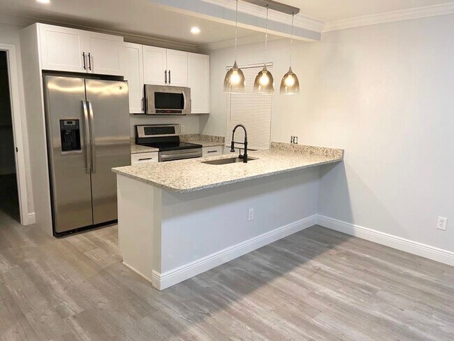 Photo - 4207 N 13th St Apartment