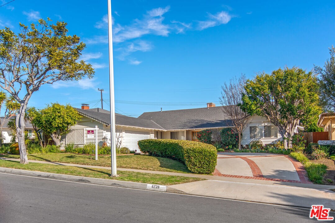 Foto principal - 6728 Shenandoah Ave