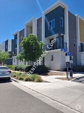 Building Photo - 26943 Pathfinder Ln