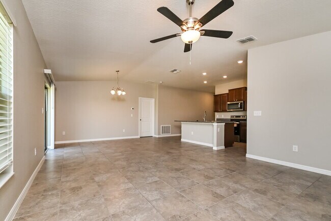 Building Photo - 10419 Carloway Hills Dr