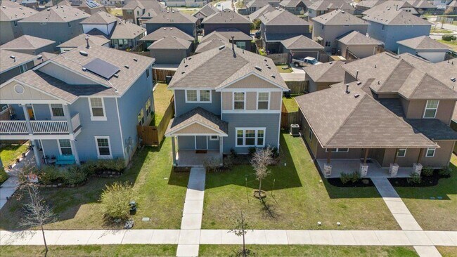Foto del edificio - 210 Timber Brook Dr