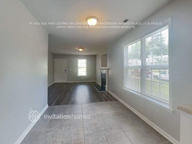 Foto del edificio - 101 Blackthorne Ct