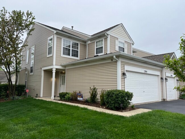 Building Photo - 2804 Vernal Ln