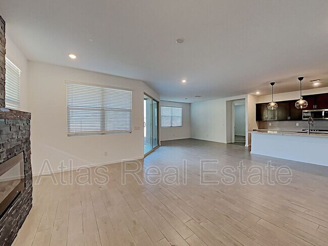 Building Photo - 4438 Bush Bean Way