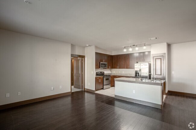 Foto del edificio - Don’t Miss This Home!