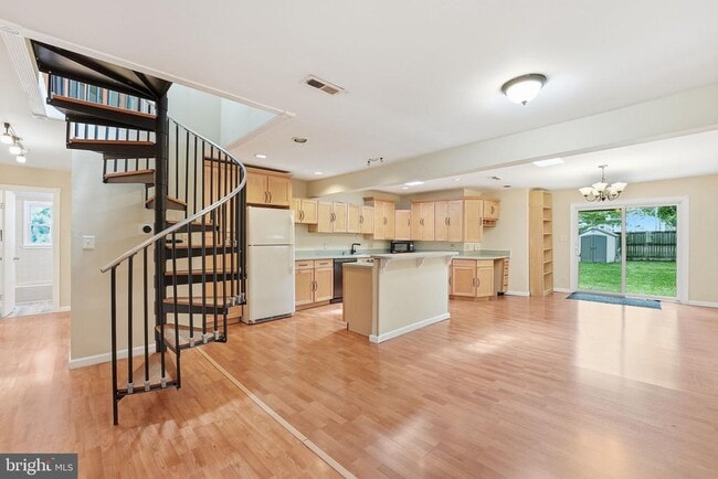 Building Photo - 7605 Fisher Dr