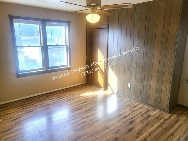 Foto del edificio - 919 6th Ave