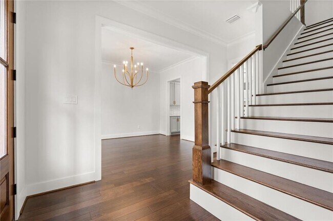 Foto del edificio - 5488 S Hilltop Dr