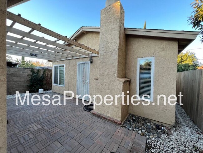 Building Photo - 4580 Bird Farm Rd