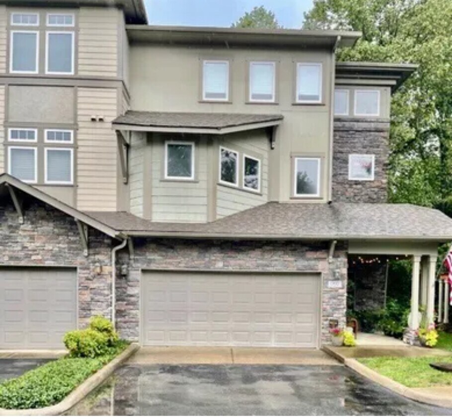 Photo - 320 Old Hickory Blvd (Nashville, TN)