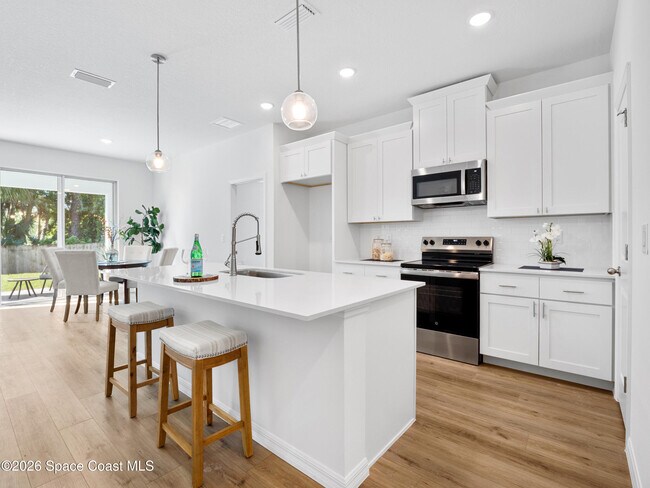 Foto del edificio - 1320 Seabreeze St SW