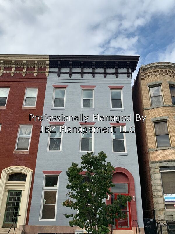 Building Photo - 2202 Maryland Ave