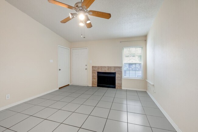 Foto del edificio - 2851 Coral Field Dr