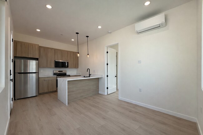 Foto del edificio - 5531 Olvera Ave