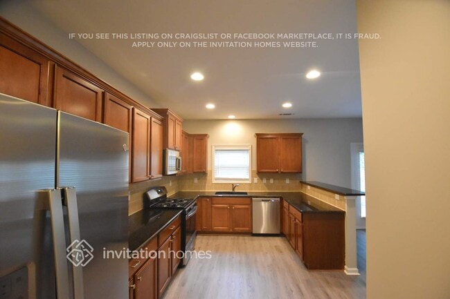 Building Photo - 1840 Stardust Trail