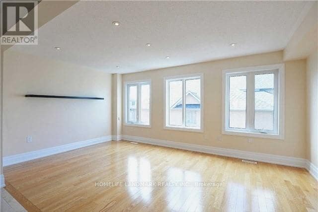 Building Photo - 64 Beresford Dr