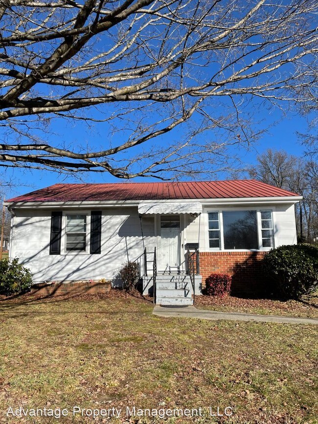 Building Photo - 3 br, 1 bath House - 1016 Trinity Street