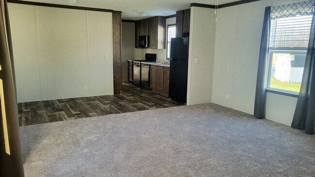 Foto del edificio - 371 Utah Ct