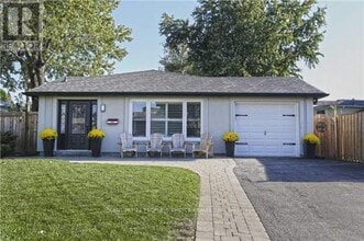 Building Photo - 3 Erindale Crescent