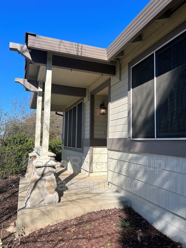 Building Photo - 3315 Tea Rose Dr